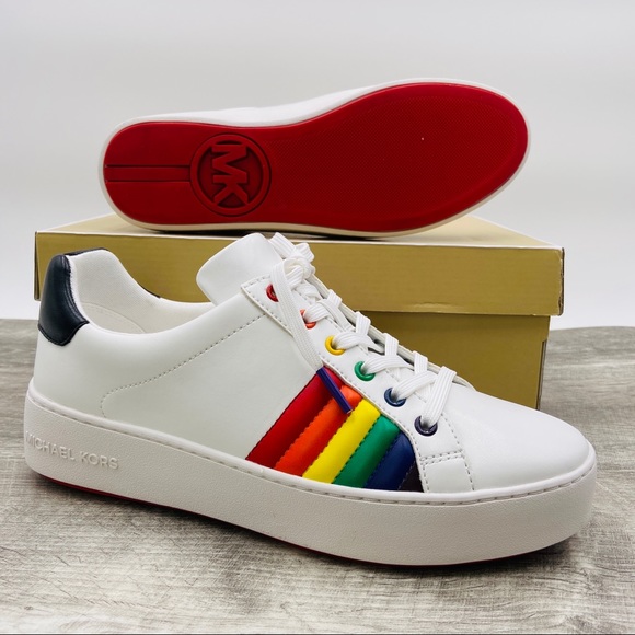 Michael Kors Poppy Lace Up - Picture 2 of 7